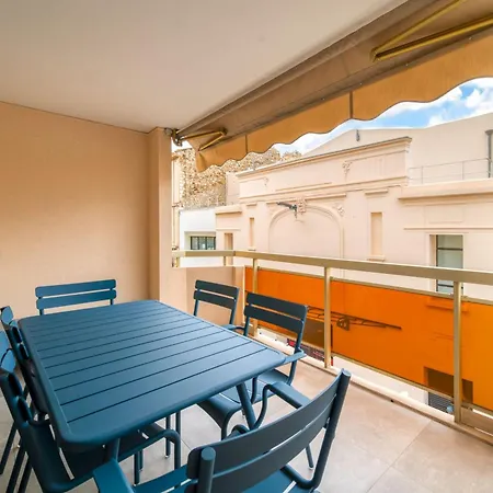 Apartment Ref 1967 - Center - For Rent Cannes